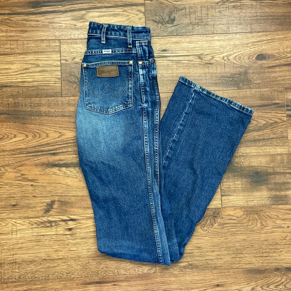 Bootcut high waist wranglers size 24